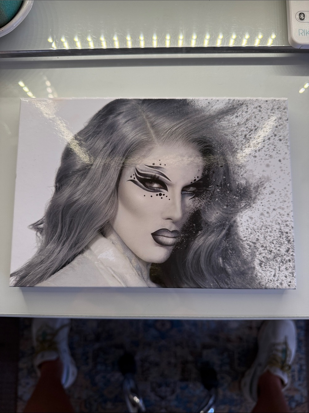 Jeffree Star Black & White Dramatic Eyeshadow Canvas